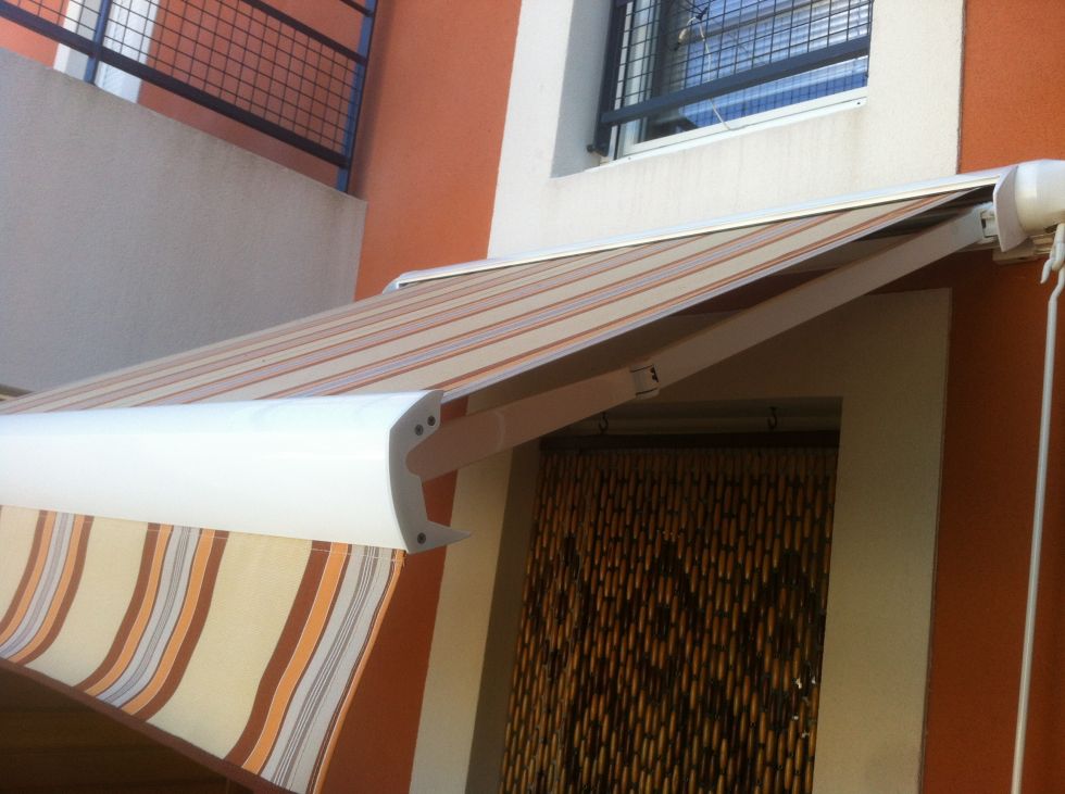 store bannes allauch