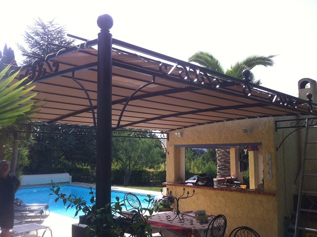bâche pergola marseille