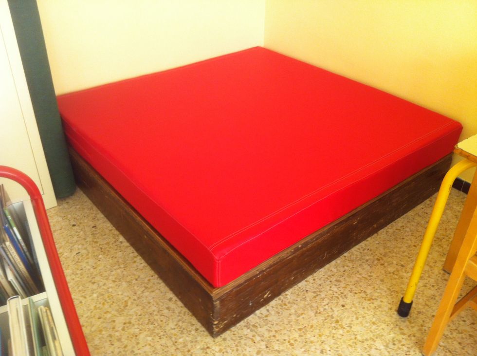 Banquette sur Bâti interieur marseille valentine