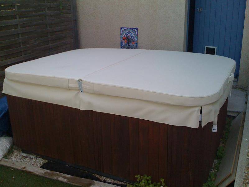housse de jacuzzi exterieur